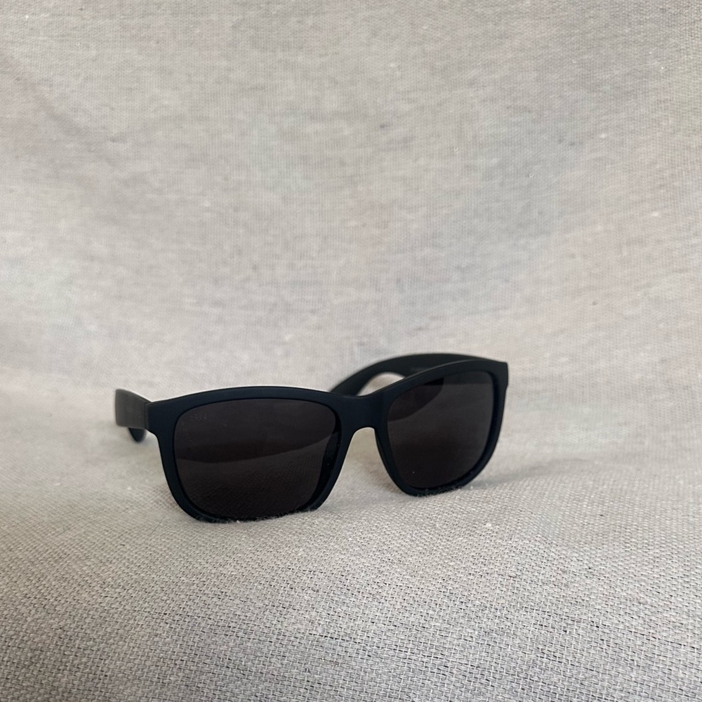 Shady Rays Black UV400 SS-4G Sunglasses